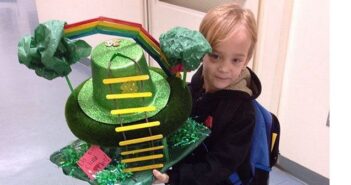 Edge ES kindergarten students try their luck at catching leprechauns