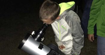 Plew Elementary’s Science Night looks to the stars Plew Elementary School, Niceville FL
