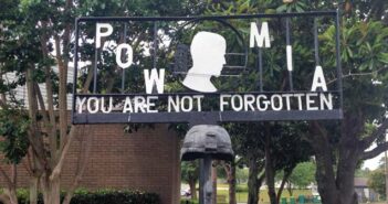 2017 Memorial Day Ceremony in Niceville Monday morning pow mia monument niceville city hall