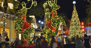 Christmas Jolly Jubilee coming to Destin Commons 2019 christmas activities at Destin Commons