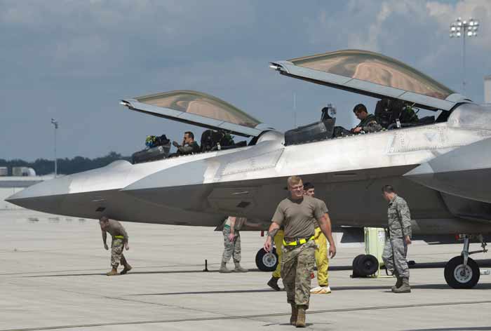 eglin air force base raptors depart ahead of storm