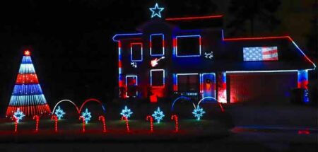 Troon Goon Christmas Lightshow patriotic theme