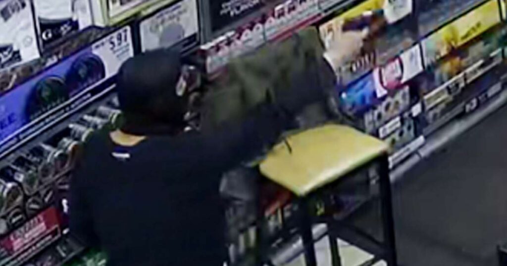 Tampa suspect charged after clerk shot at during armed robbery ...