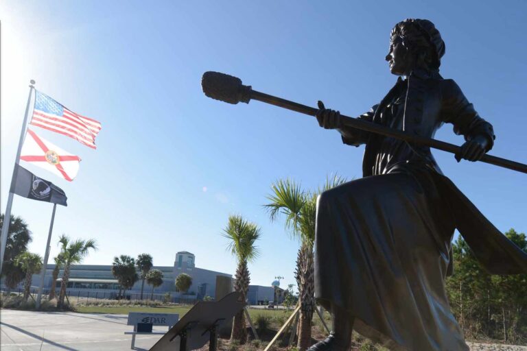 Bronze statue of Margaret Cochran Corbin at Women Veterans Monuments