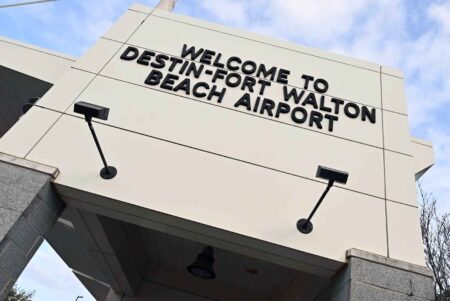 Entrance sign at Destin-Fort Walton Beach Airport